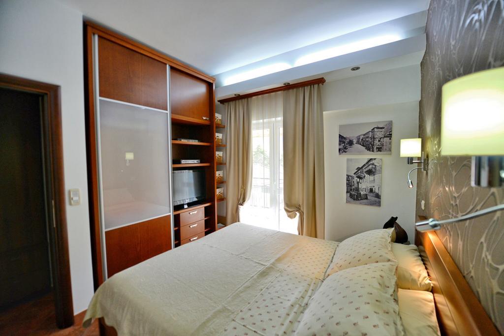 Bmb Apartments Kotor Zimmer foto