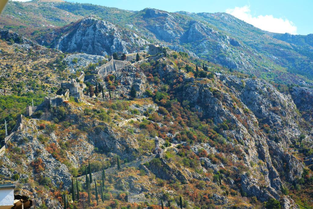 Bmb Apartments Kotor Exterior foto